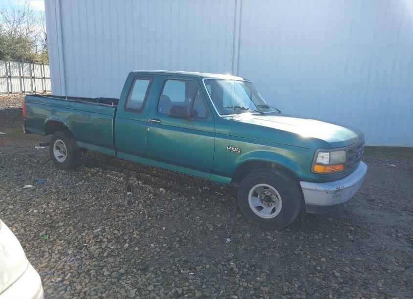 1996 Ford F150 (VIN 1FTEX15N6TKA13551) main photo