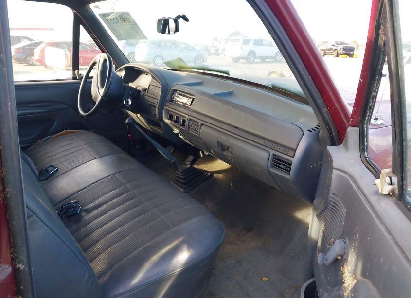 Photo 5 of 1992 Ford F150 (VIN 1FTEX15Y7NKA40741)
