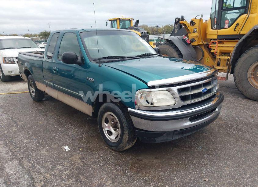 1997 Ford F-150 LARIAT/XL/XLT (VIN 1FTEX17LXVNC32588) main photo