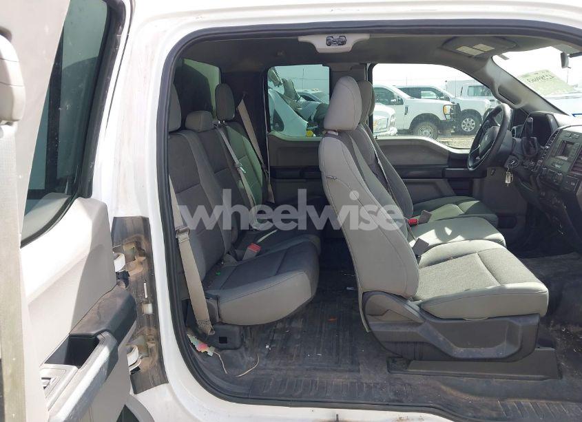 Photo 3 of 2018 Ford F-150 XL (VIN 1FTEX1C52JKE39589)