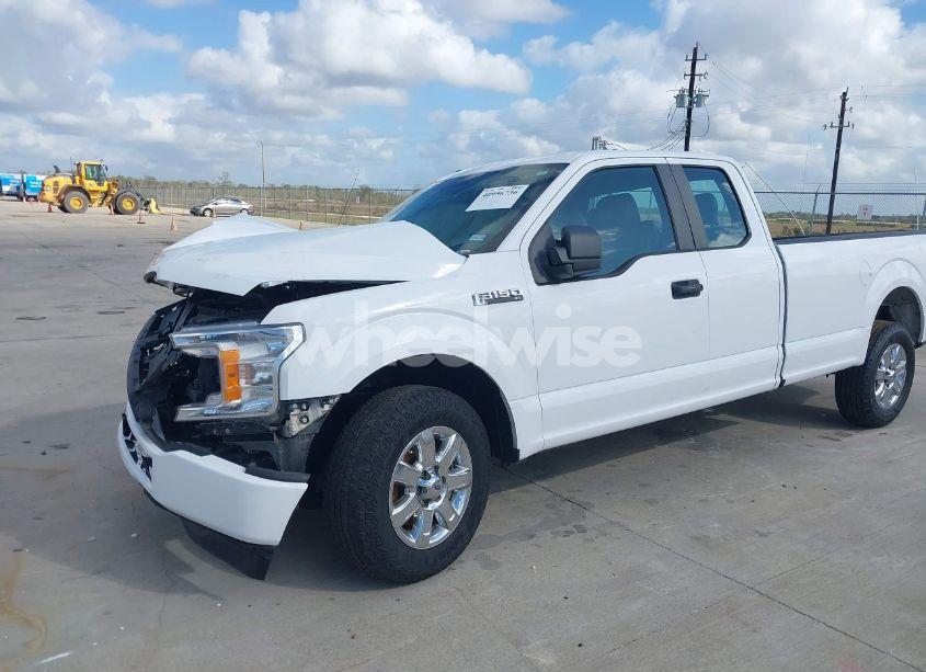 Photo 2 of 2018 Ford F-150 XL (VIN 1FTEX1C52JKF03033)