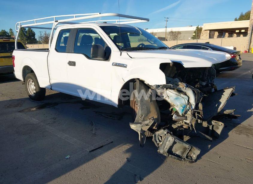 2019 Ford F-150 XL (VIN 1FTEX1C53KKE51672) main photo