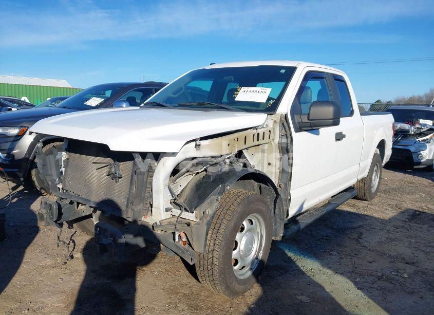 Photo 2 of 2018 Ford F-150 XL (VIN 1FTEX1C54JKD86247)