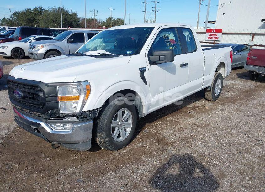 Photo 2 of 2022 Ford F-150 XL (VIN 1FTEX1C55NKF25789)