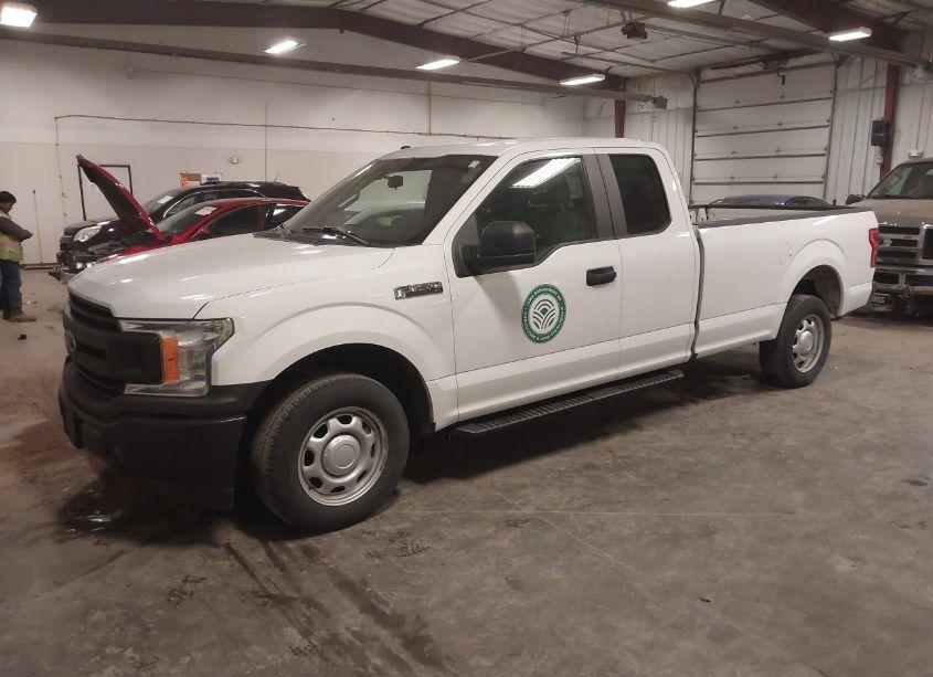 Photo 2 of 2019 Ford F-150 XL (VIN 1FTEX1C56KKE17354)