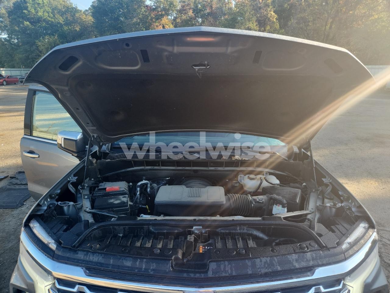 Photo 11 of 2024 CHEVROLET SILVERADO K1500 LTZ (VIN 1FTEX1C57KKE33823)