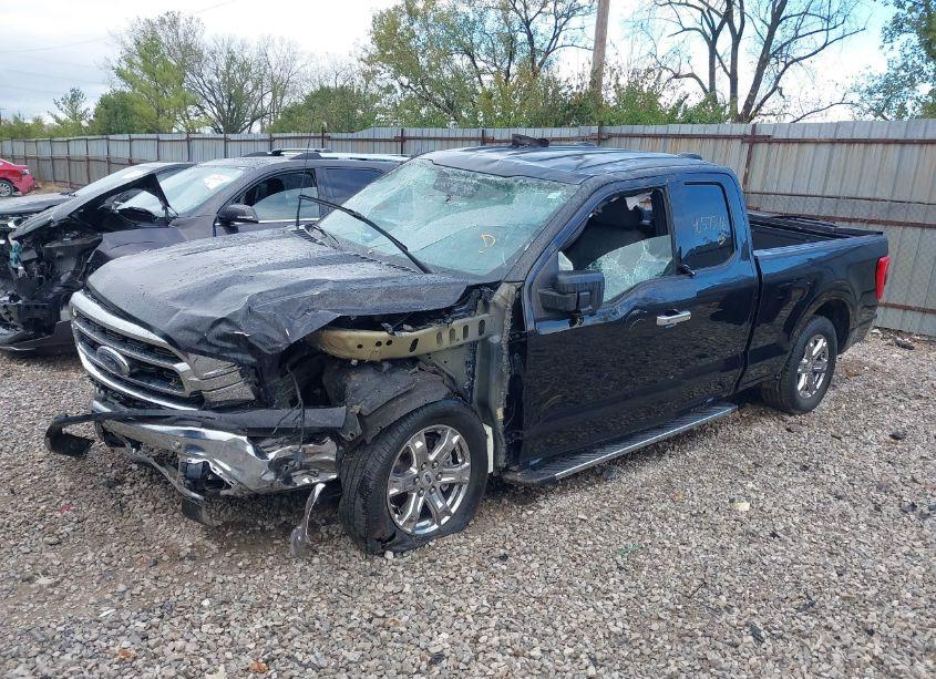 Photo 2 of 2021 Ford F-150 XLT (VIN 1FTEX1C57MKD48001)