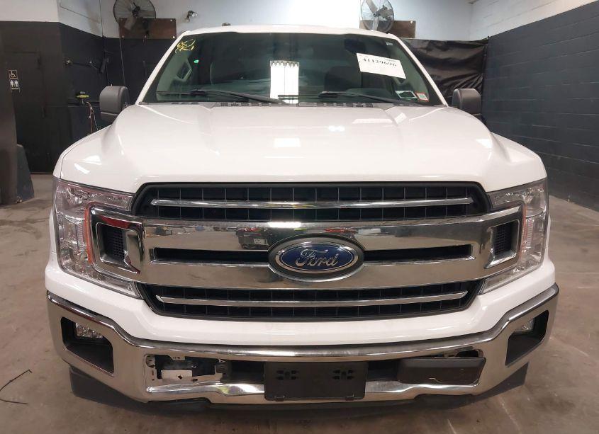 Photo 12 of 2018 Ford F-150 XLT (VIN 1FTEX1C5XJKE08770)