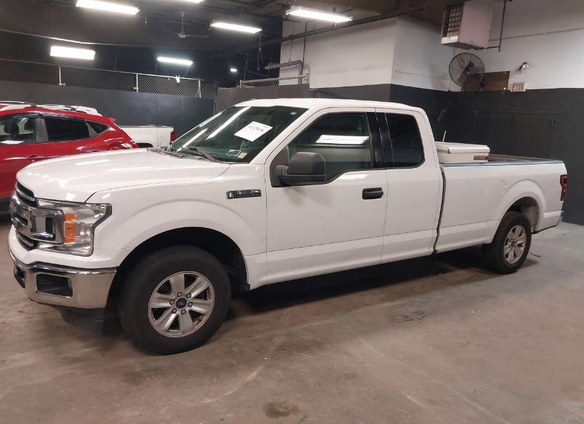 Photo 14 of 2018 Ford F-150 XLT (VIN 1FTEX1C5XJKE08770)
