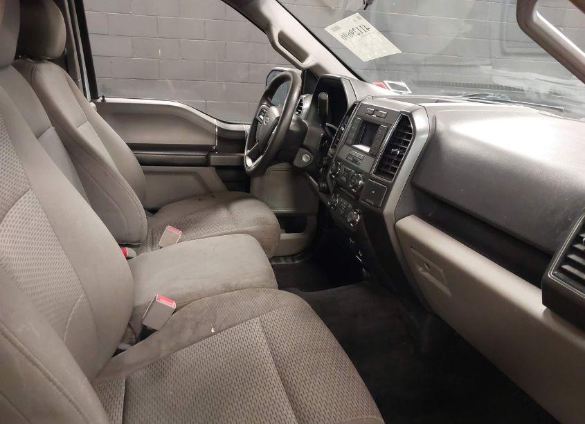 Photo 5 of 2018 Ford F-150 XLT (VIN 1FTEX1C5XJKE08770)