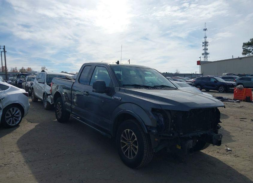 2019 Ford F-150 XLT (VIN 1FTEX1C5XKKC18078) main photo