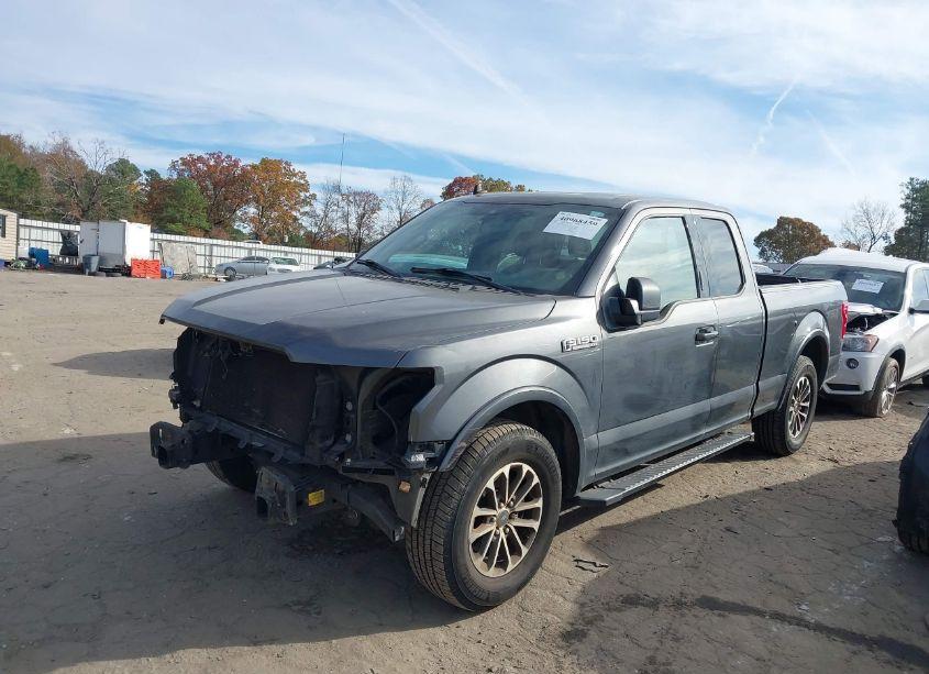 Photo 2 of 2019 Ford F-150 XLT (VIN 1FTEX1C5XKKC18078)
