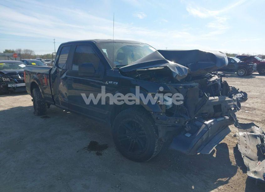 2016 Ford F-150 XL (VIN 1FTEX1C80GKD10379) main photo