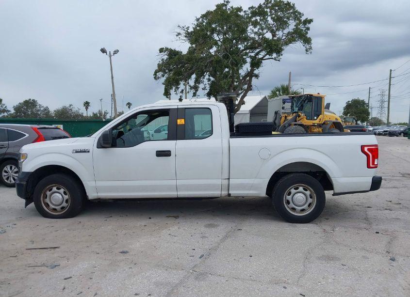 Photo 14 of 2017 Ford F-150 XL (VIN 1FTEX1C80HFA41827)