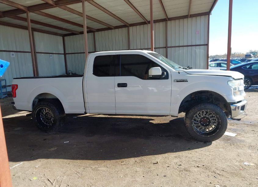 Photo 13 of 2016 Ford F-150 XLT (VIN 1FTEX1C81GFB04044)