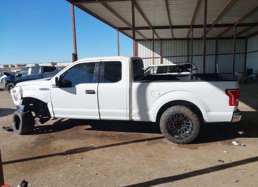 Photo 14 of 2016 Ford F-150 XLT (VIN 1FTEX1C81GFB04044)