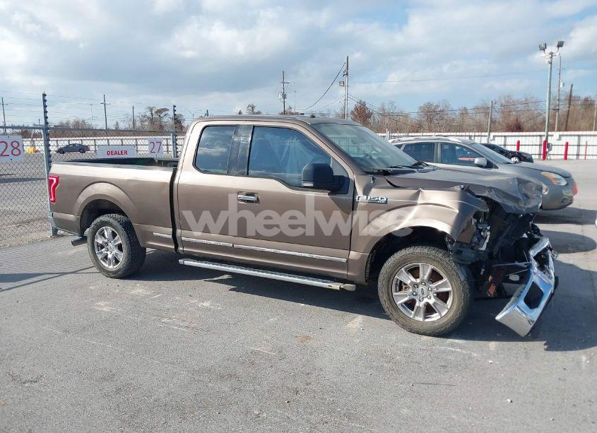 Photo 13 of 2016 Ford F-150 XLT (VIN 1FTEX1C81GKE08577)