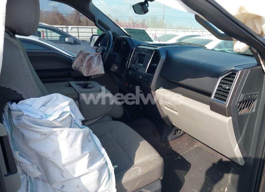 Photo 5 of 2016 Ford F-150 XLT (VIN 1FTEX1C81GKE08577)