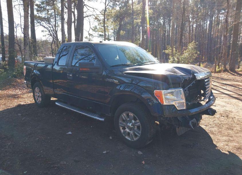 2010 Ford F-150 FX2 SPORT/STX/XL/XLT (VIN 1FTEX1C82AKE74529) main photo