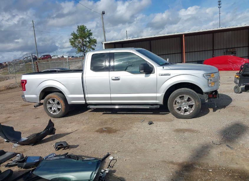 Photo 14 of 2017 Ford F-150 XLT (VIN 1FTEX1C82HFA41585)