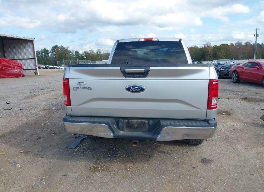 Photo 17 of 2017 Ford F-150 XLT (VIN 1FTEX1C82HFA41585)