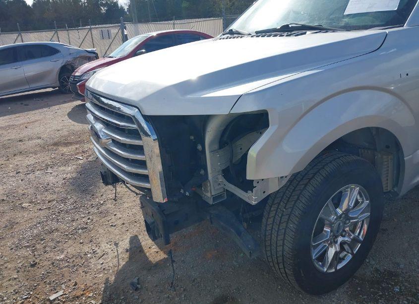 Photo 18 of 2017 Ford F-150 XLT (VIN 1FTEX1C82HFA41585)