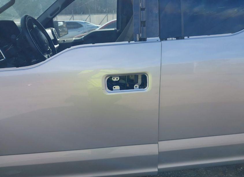 Photo 19 of 2017 Ford F-150 XLT (VIN 1FTEX1C82HFA41585)