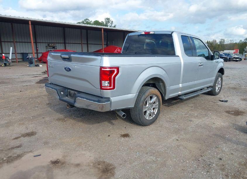 Photo 4 of 2017 Ford F-150 XLT (VIN 1FTEX1C82HFA41585)
