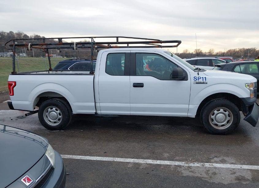 Photo 13 of 2017 Ford F-150 XL (VIN 1FTEX1C82HKD03323)