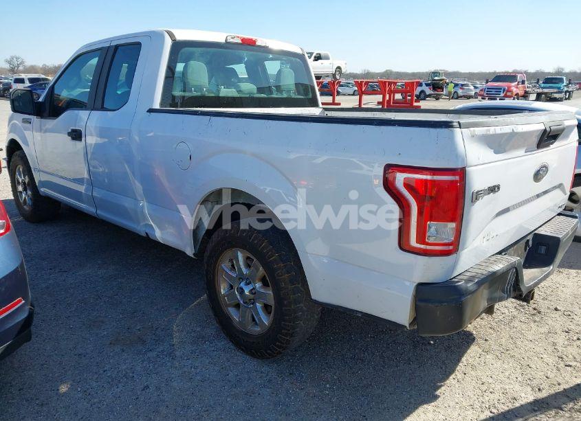 Photo 3 of 2015 Ford F-150 XL (VIN 1FTEX1C83FKE18476)