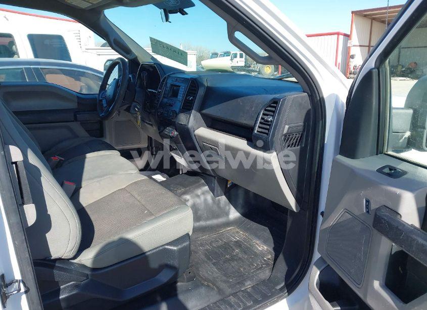 Photo 5 of 2015 Ford F-150 XL (VIN 1FTEX1C83FKE18476)