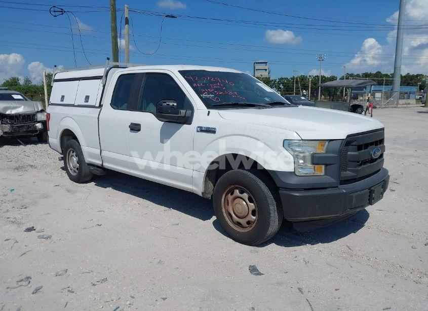 2016 Ford F-150 XL (VIN 1FTEX1C83GFD20929) main photo