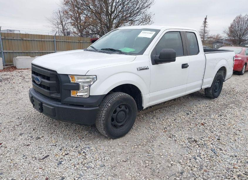 Photo 2 of 2017 Ford F-150 XL (VIN 1FTEX1C84HFC18637)