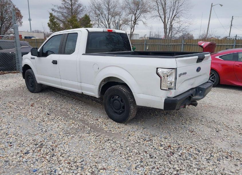 Photo 3 of 2017 Ford F-150 XL (VIN 1FTEX1C84HFC18637)