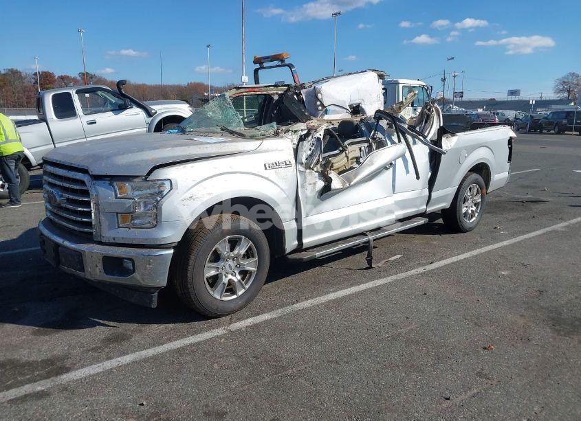 Photo 2 of 2017 Ford F-150 XLT (VIN 1FTEX1C84HKD37747)