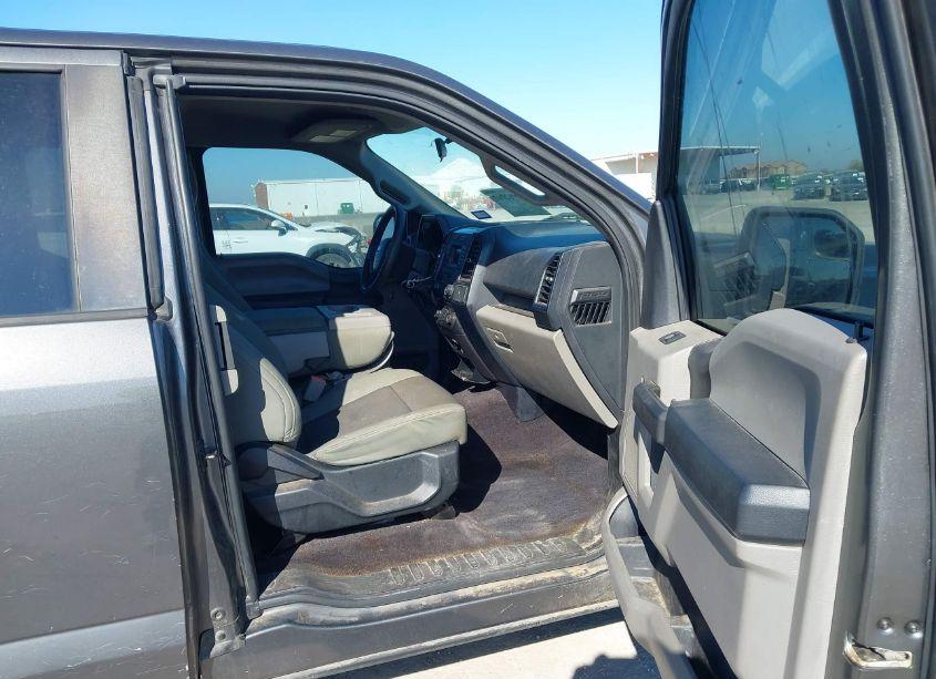 Photo 5 of 2015 Ford F-150 XL (VIN 1FTEX1C86FKE82270)