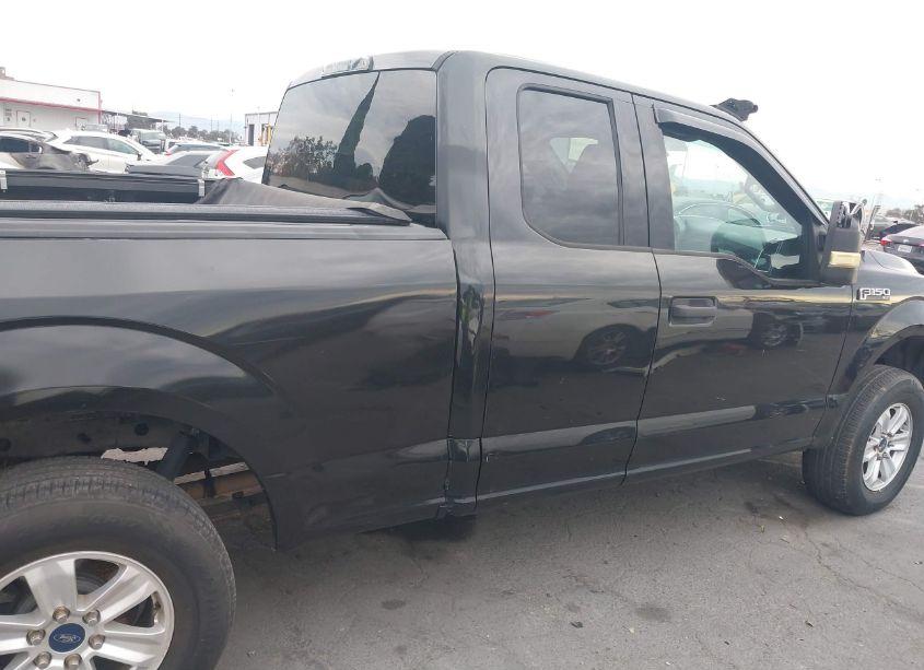 Photo 13 of 2015 Ford F-150 XLT (VIN 1FTEX1C88FKF24180)