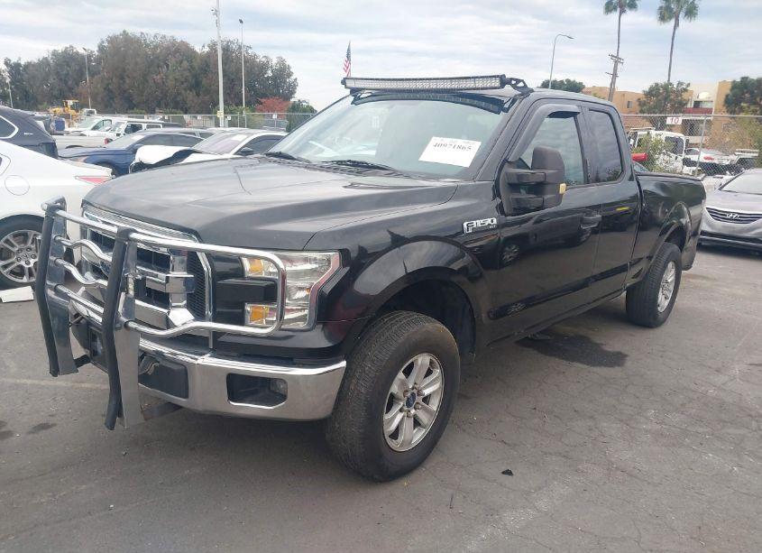 Photo 2 of 2015 Ford F-150 XLT (VIN 1FTEX1C88FKF24180)