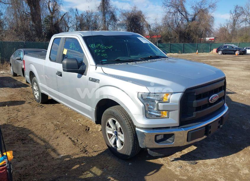 2016 Ford F-150 XL (VIN 1FTEX1C88GFA51522) main photo