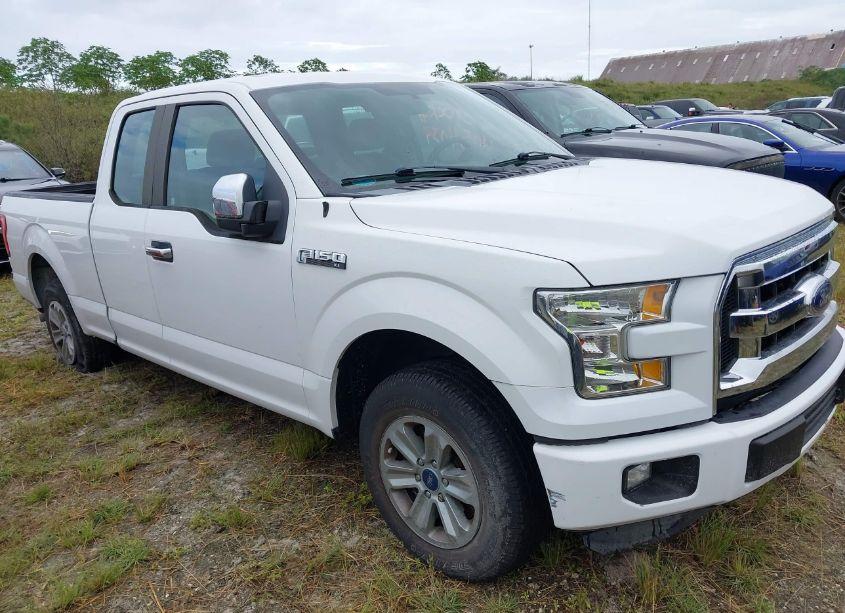 2015 Ford F-150 XL (VIN 1FTEX1C89FFA22898) main photo