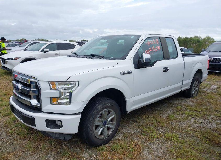 Photo 2 of 2015 Ford F-150 XL (VIN 1FTEX1C89FFA22898)