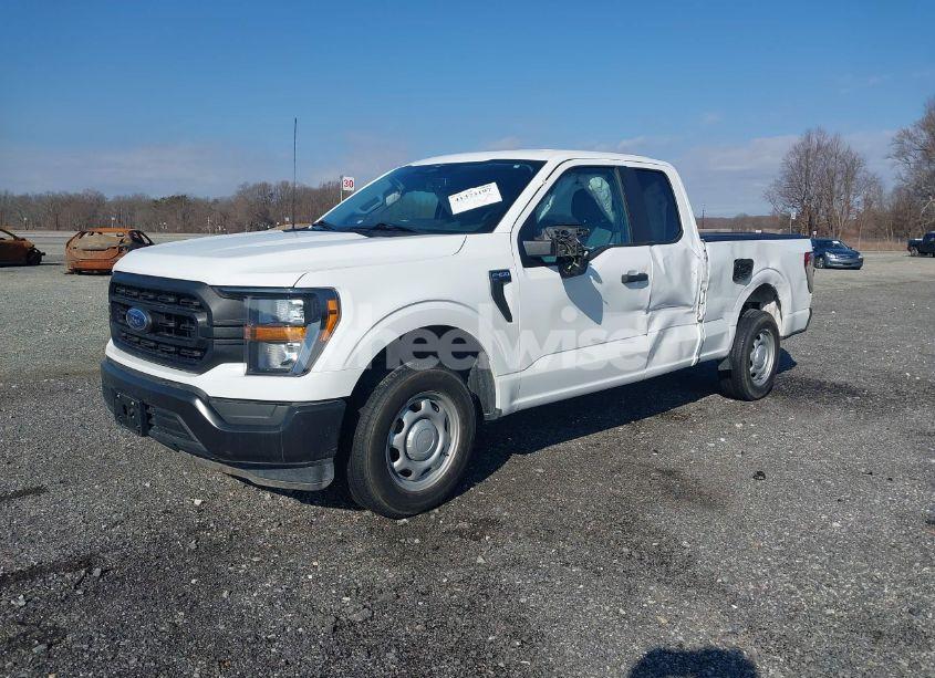 Photo 2 of 2023 Ford F-150 XL (VIN 1FTEX1CB0PKD82789)