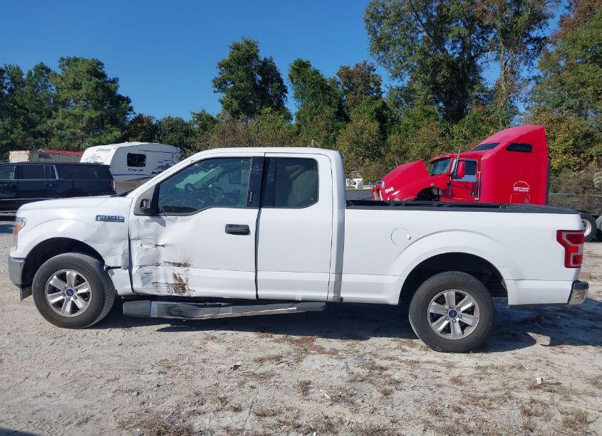 Photo 14 of 2019 Ford F-150 XLT (VIN 1FTEX1CB2KKD02238)