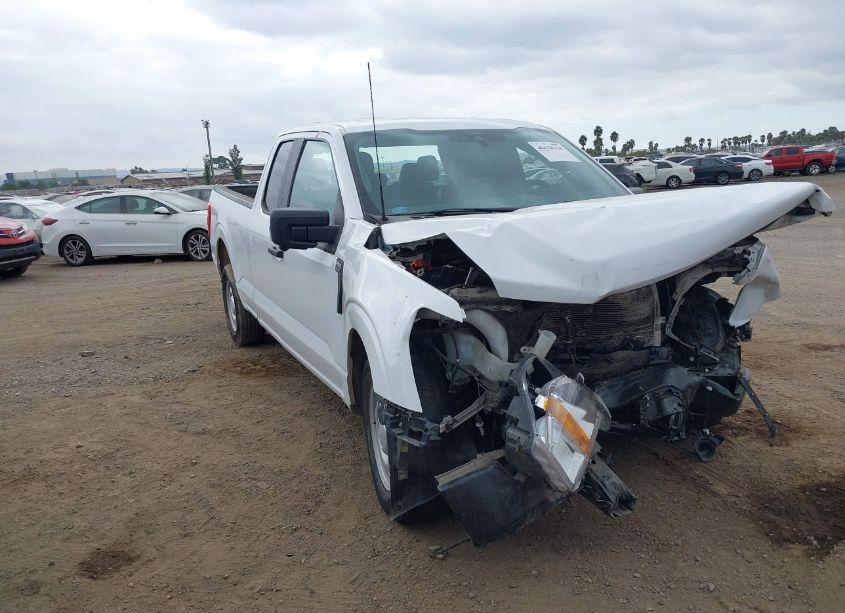 2022 Ford F-150 XL (VIN 1FTEX1CB2NKD02471) main photo