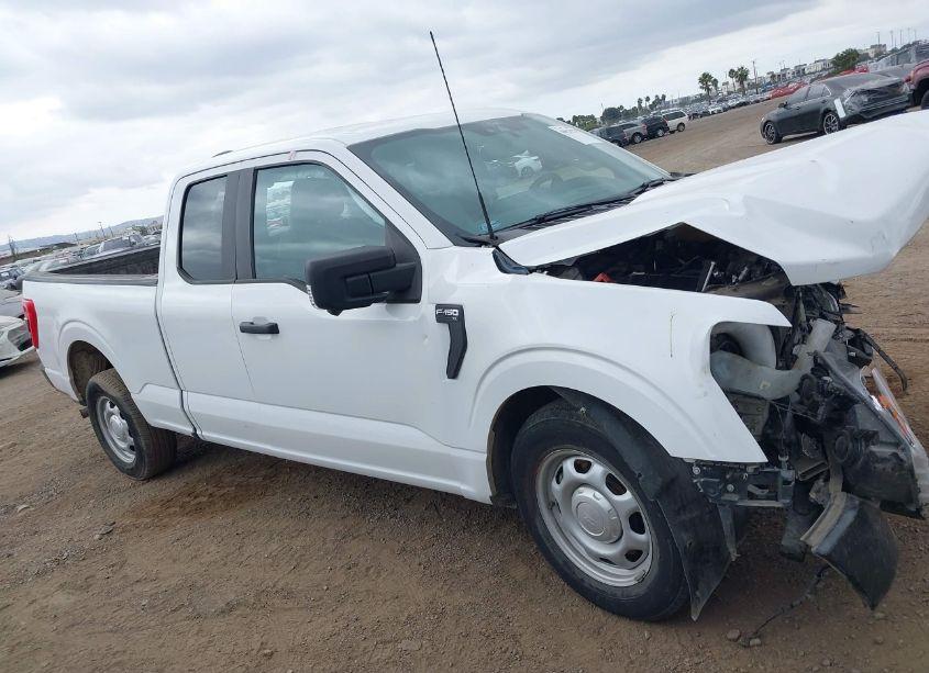 Photo 13 of 2022 Ford F-150 XL (VIN 1FTEX1CB2NKD02471)