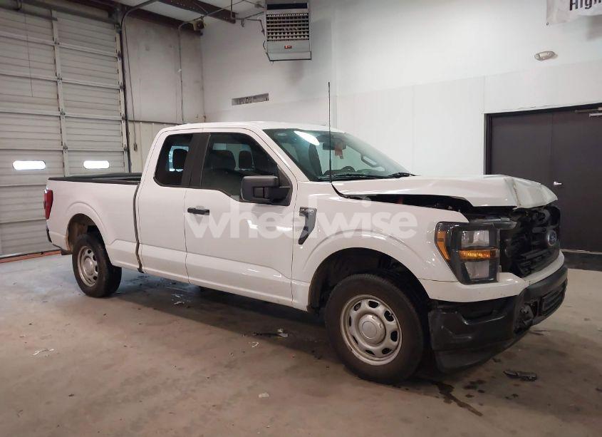 2023 Ford F-150 XL (VIN 1FTEX1CB2PKD83958) main photo