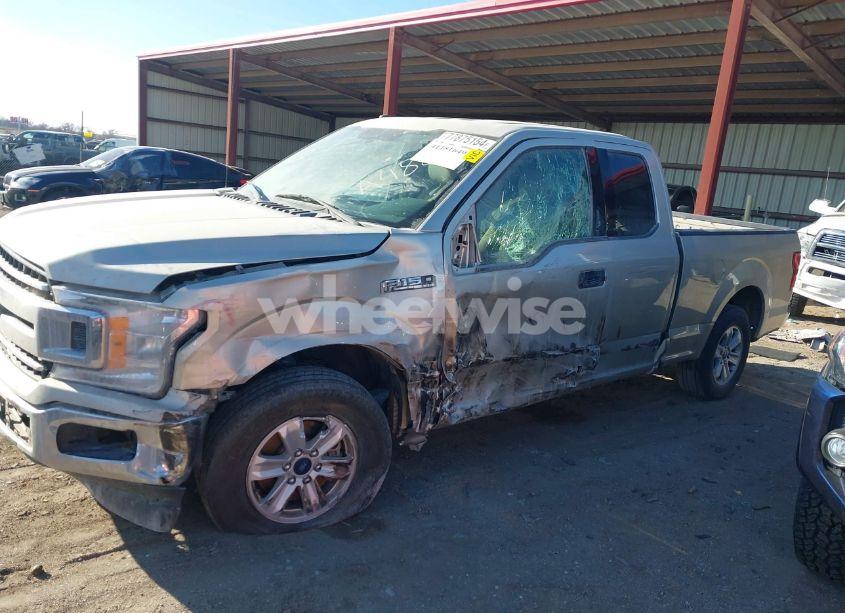 Photo 14 of 2018 Ford F-150 XLT (VIN 1FTEX1CB4JFA48233)