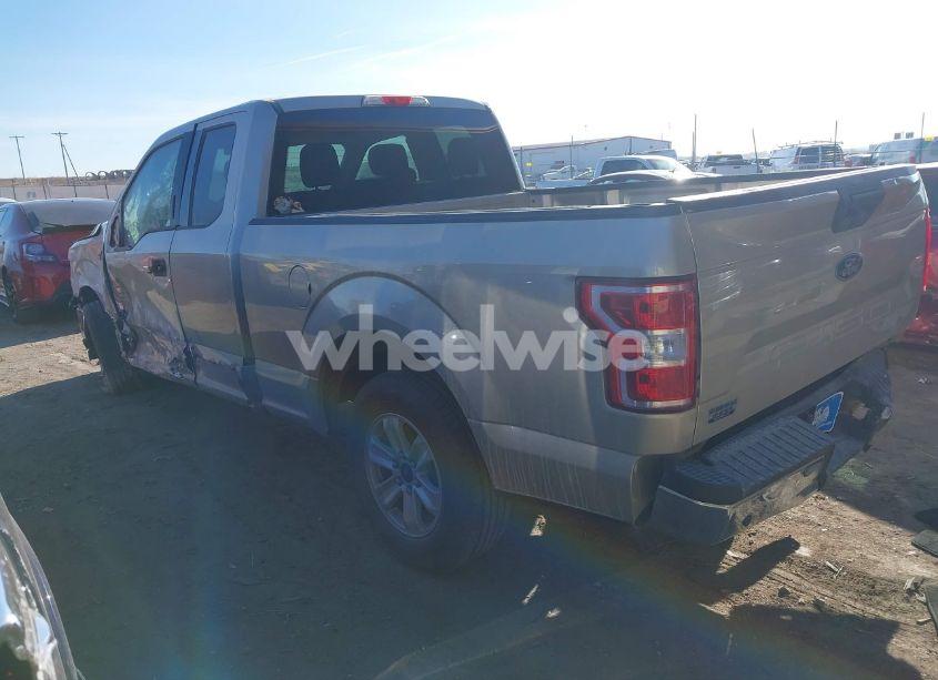 Photo 3 of 2018 Ford F-150 XLT (VIN 1FTEX1CB4JFA48233)