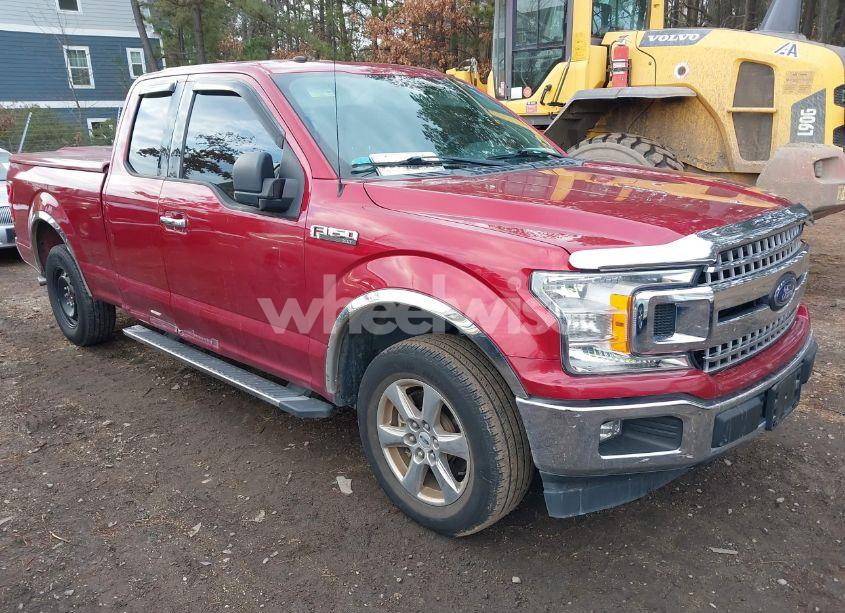 2018 Ford F-150 XLT (VIN 1FTEX1CB5JFA69737) main photo