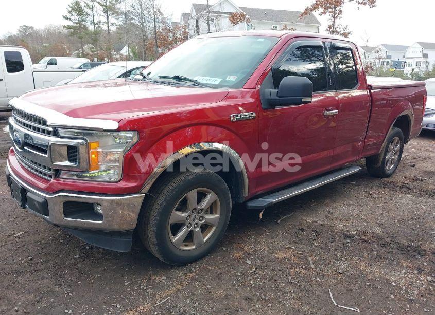 Photo 2 of 2018 Ford F-150 XLT (VIN 1FTEX1CB5JFA69737)